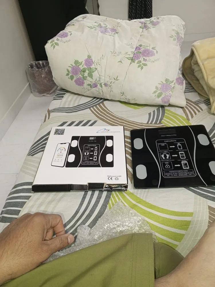 Photo shared by a buyer: Smart Scale
